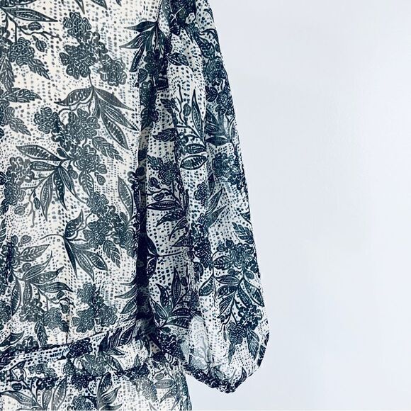 Eloquii Sheer Floral Wrap Dress Ruffled Tiered Skirt 16 Blue Cream - Picture 11 of 16